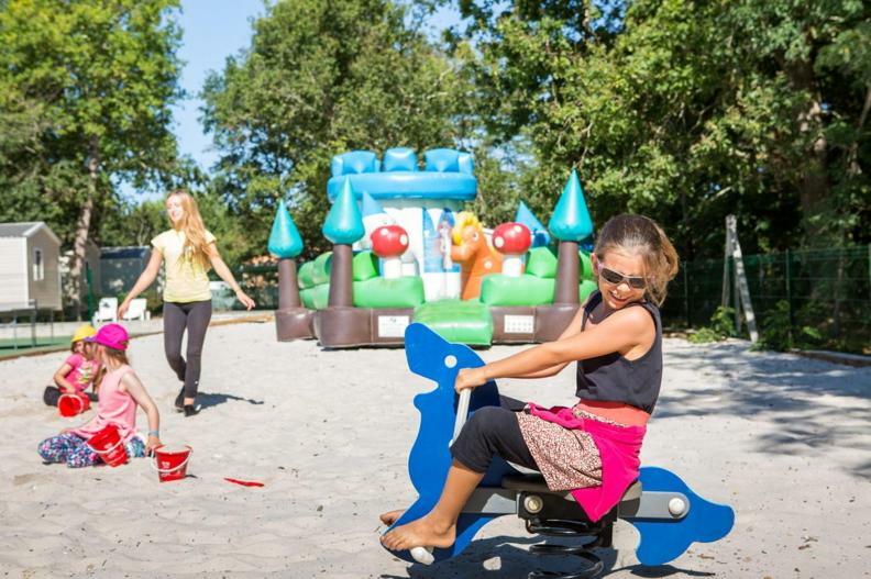 Mh Camping 4* Face Royan Soulac-sur-Mer Eksteriør billede